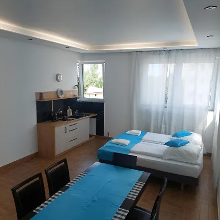 Apartman Marine *